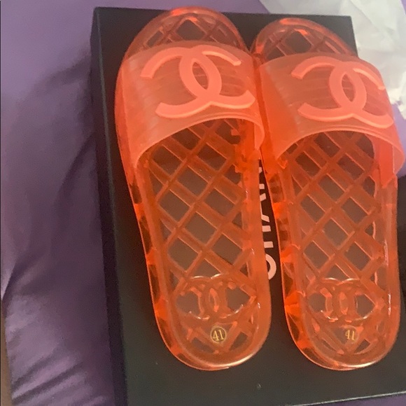 Chanel Transparent Mules - Picture 2 of 3